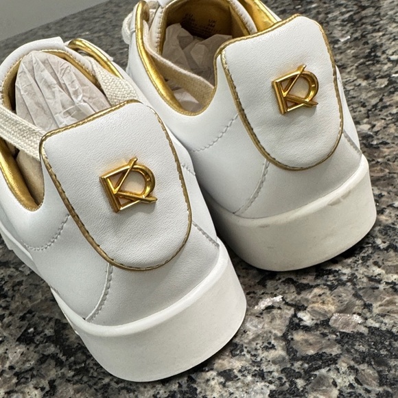 Donna Karan Donna - Lace Up White and Gold Sneakers NWT 5.5 - Picture 12 of 12
